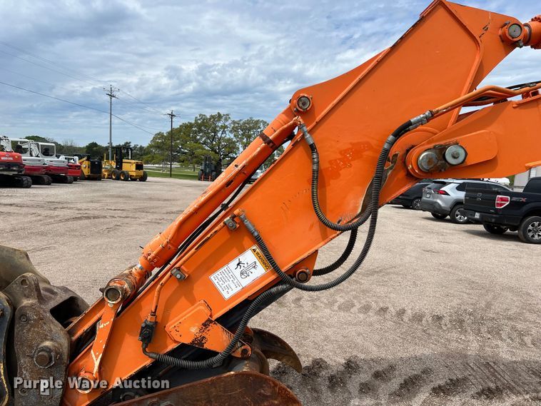 image for item DS2930 2016 Hitachi  Zaxis 160LC-6 excavator