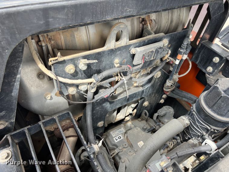 image for item DS2930 2016 Hitachi  Zaxis 160LC-6 excavator