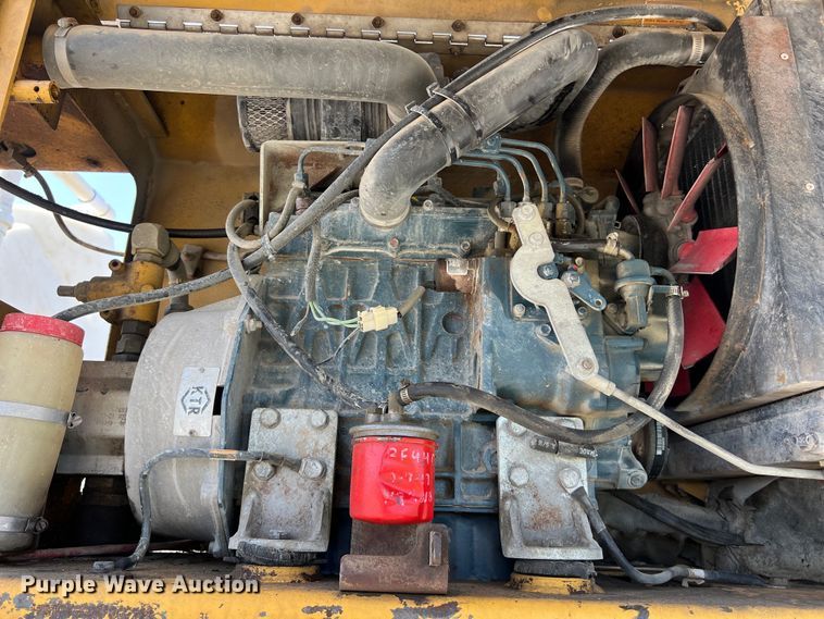 image for item DS2934 1989 Freightliner FLC flatbed truck with Vermeer fluid mixer