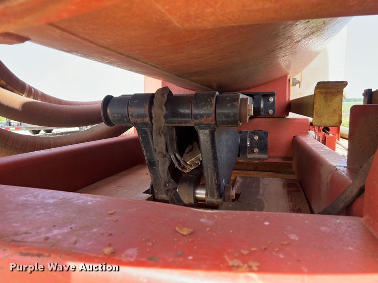 image for item DS2935 2011 Ditch Witch FX60 vacuum excavator