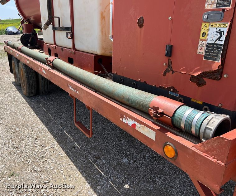 image for item DS2935 2011 Ditch Witch FX60 vacuum excavator