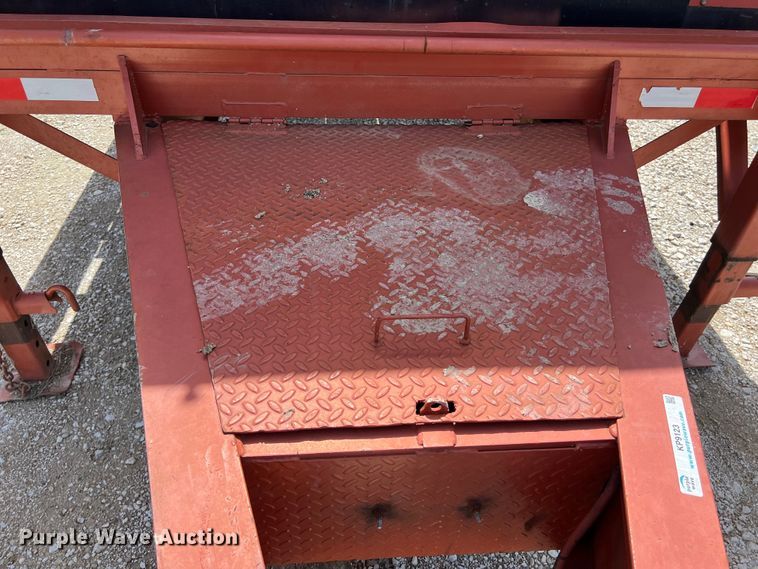 image for item DS2935 2011 Ditch Witch FX60 vacuum excavator