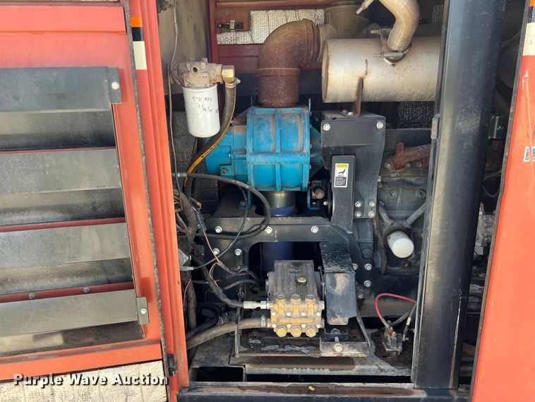 image for item DS2935 2011 Ditch Witch FX60 vacuum excavator