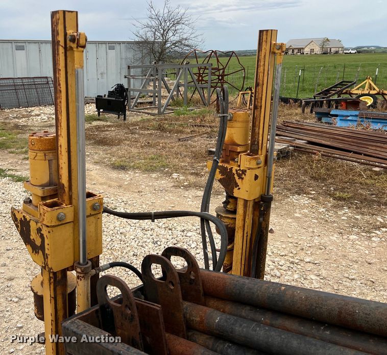 image for item DS2936 2000 Vermeer  D24X40A directional boring unit