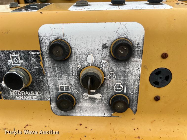 image for item DS2936 2000 Vermeer  D24X40A directional boring unit