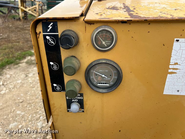 image for item DS2936 2000 Vermeer  D24X40A directional boring unit