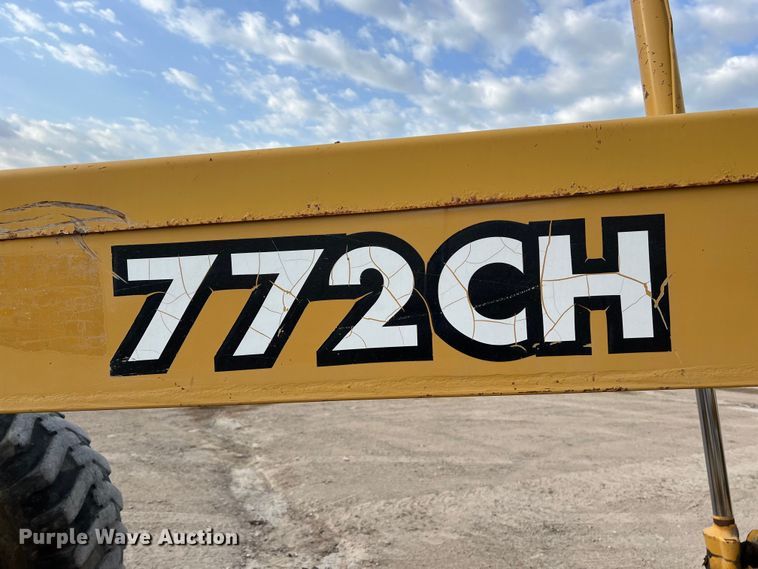 image for item DS2937 1997 John Deere 772CH motor grader