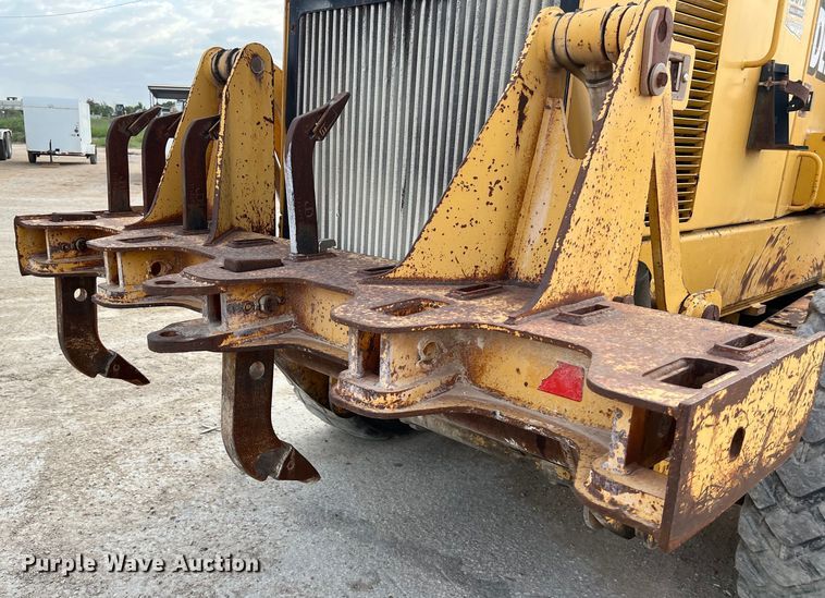 image for item DS2937 1997 John Deere 772CH motor grader