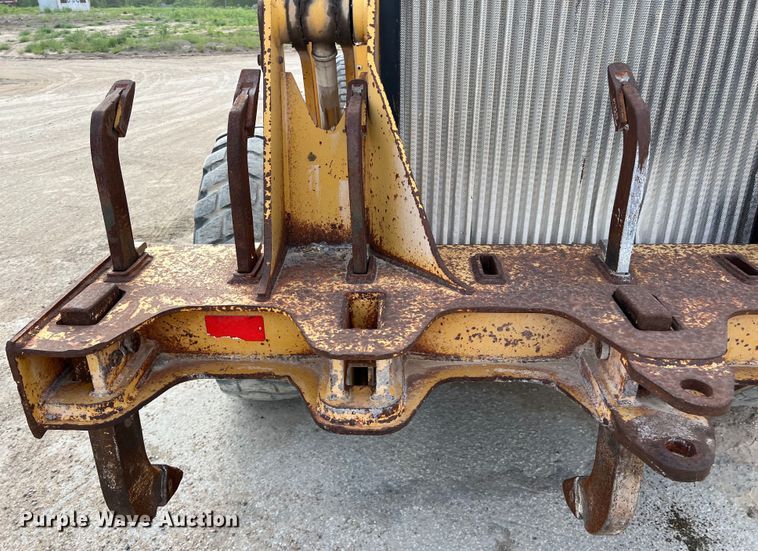 image for item DS2937 1997 John Deere 772CH motor grader