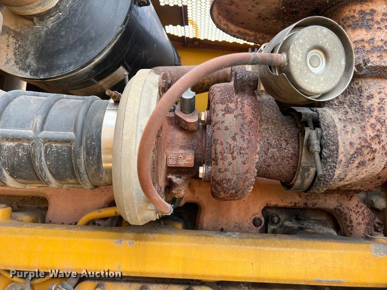 image for item DS2937 1997 John Deere 772CH motor grader