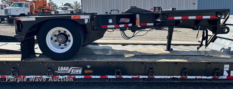 image for item EG1254 2001 Load King 403/4DFPR lowboy equipment trailer