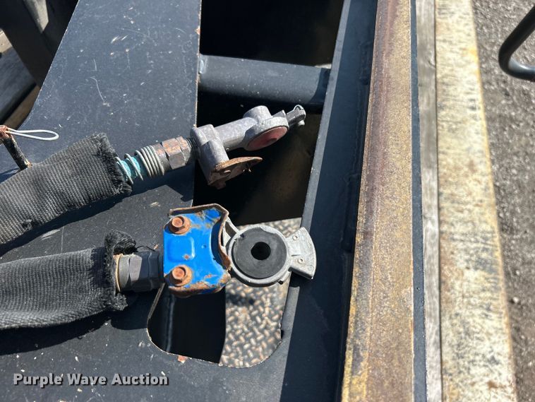 image for item EG1254 2001 Load King 403/4DFPR lowboy equipment trailer