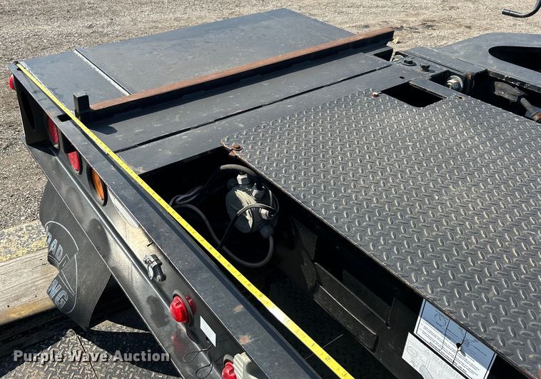 image for item EG1254 2001 Load King 403/4DFPR lowboy equipment trailer