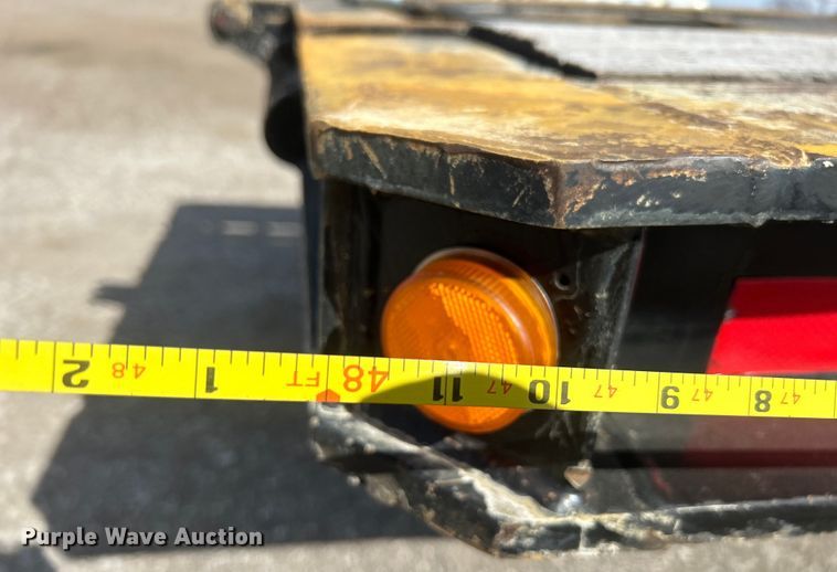 image for item EG1254 2001 Load King 403/4DFPR lowboy equipment trailer