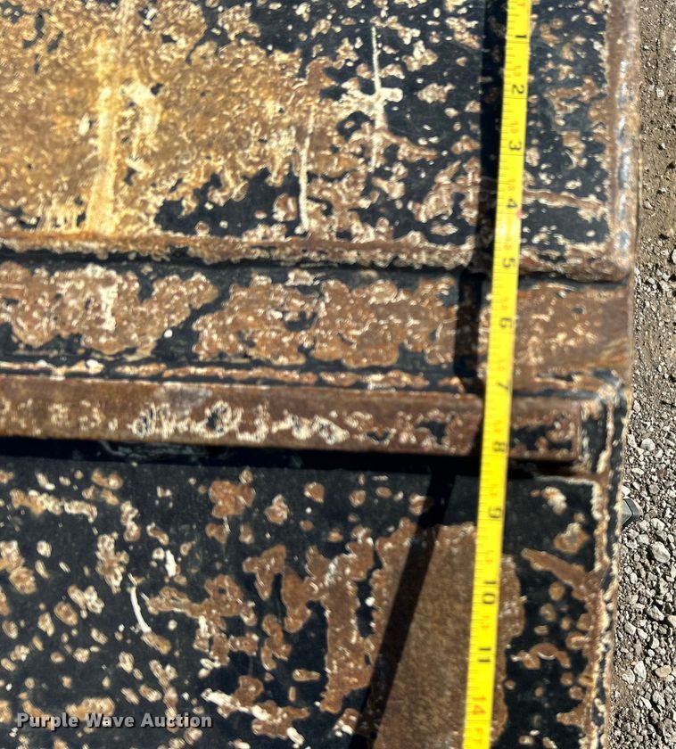 image for item EG1254 2001 Load King 403/4DFPR lowboy equipment trailer