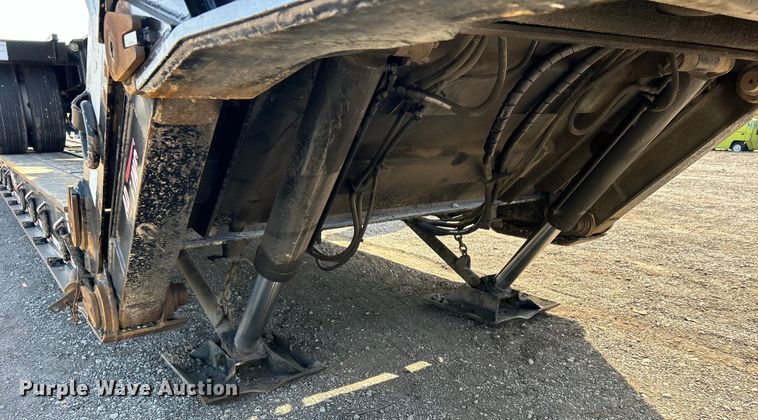 image for item EG1254 2001 Load King 403/4DFPR lowboy equipment trailer