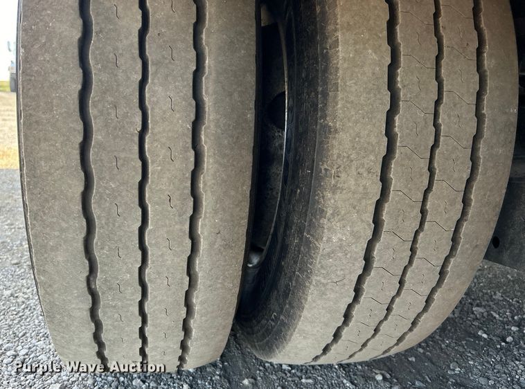 image for item EG1254 2001 Load King 403/4DFPR lowboy equipment trailer