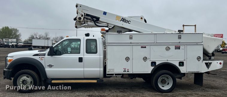 image for item EG1299 2012 Ford F550 Super Duty bucket truck