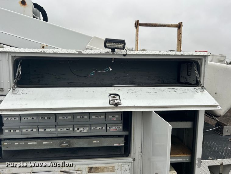 image for item EG1299 2012 Ford F550 Super Duty bucket truck