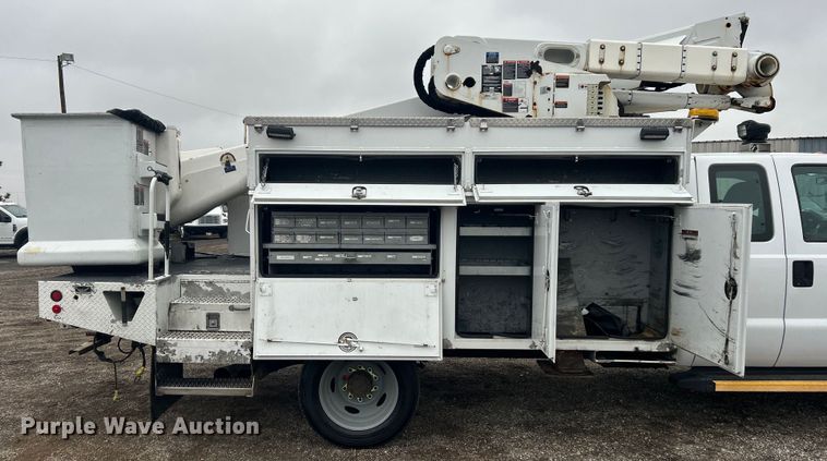 image for item EG1299 2012 Ford F550 Super Duty bucket truck