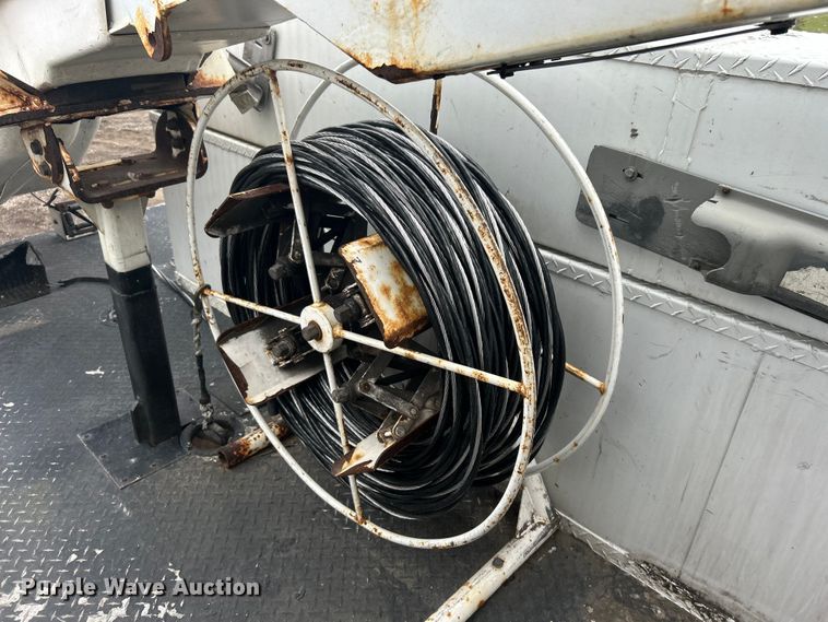 image for item EG1299 2012 Ford F550 Super Duty bucket truck