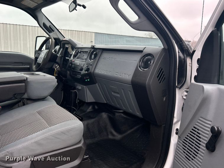 image for item EG1299 2012 Ford F550 Super Duty bucket truck