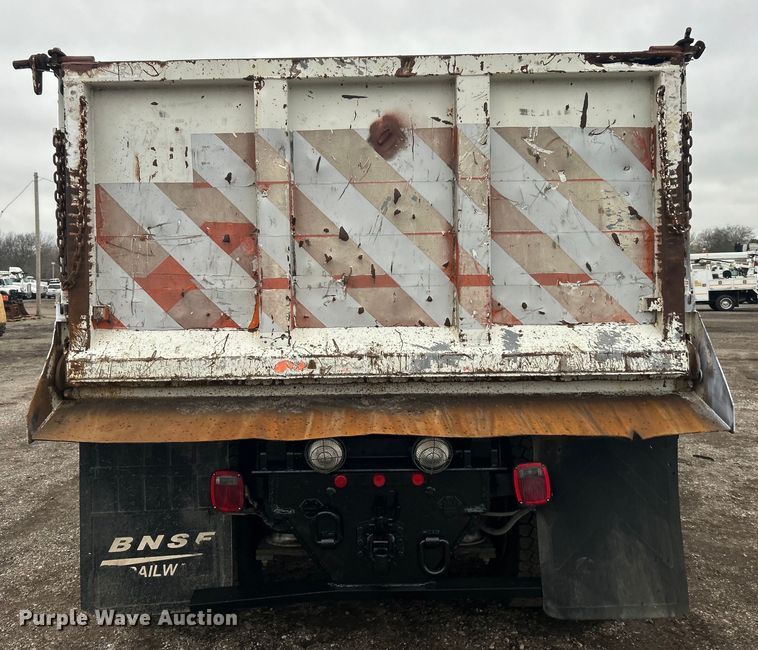 image for item EG1302 2010 Freightliner  Business Class M2 dump truck