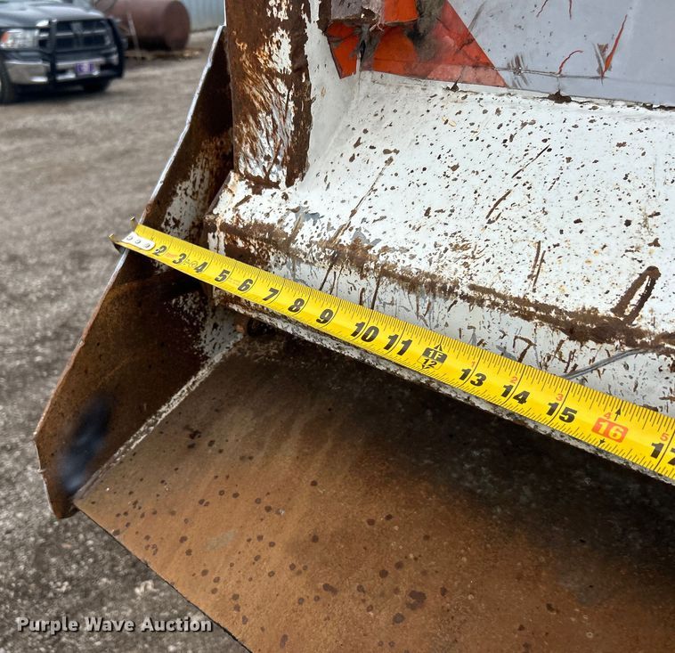 image for item EG1302 2010 Freightliner  Business Class M2 dump truck