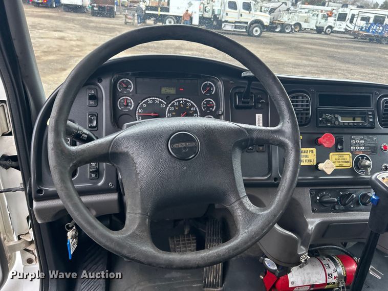 image for item EG1302 2010 Freightliner  Business Class M2 dump truck