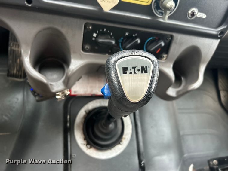 image for item EG1302 2010 Freightliner  Business Class M2 dump truck