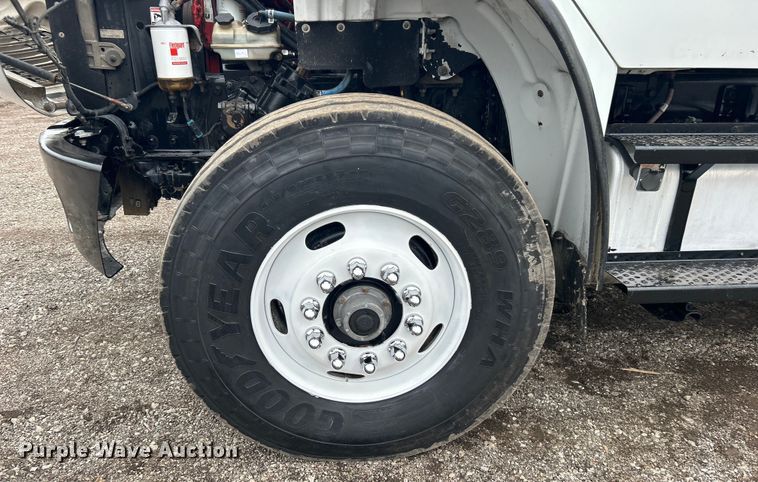 image for item EG1302 2010 Freightliner  Business Class M2 dump truck