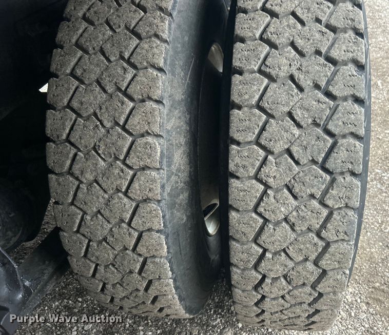 image for item EG1302 2010 Freightliner  Business Class M2 dump truck