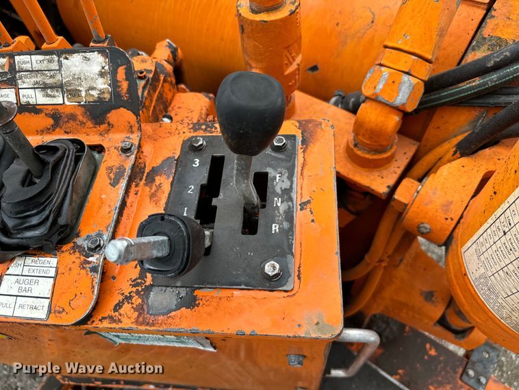 image for item EG1322 1998 International  Paystar 5000 pressure digger truck