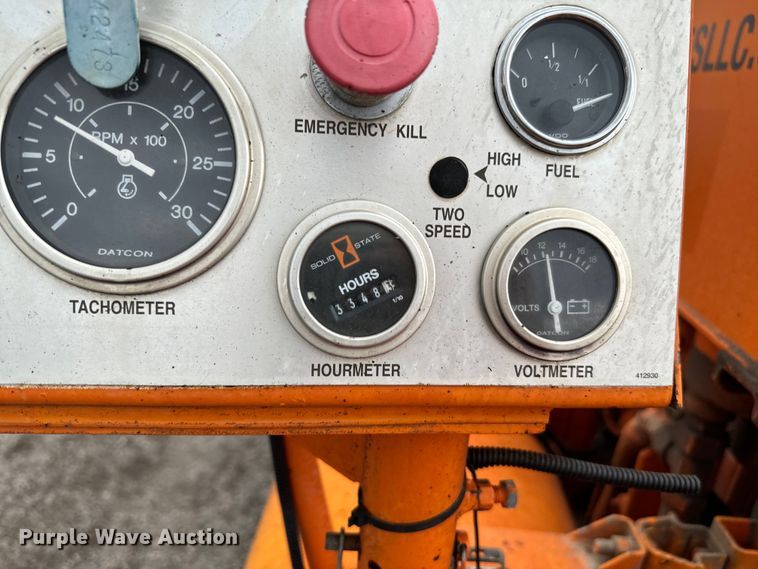 image for item EG1322 1998 International  Paystar 5000 pressure digger truck