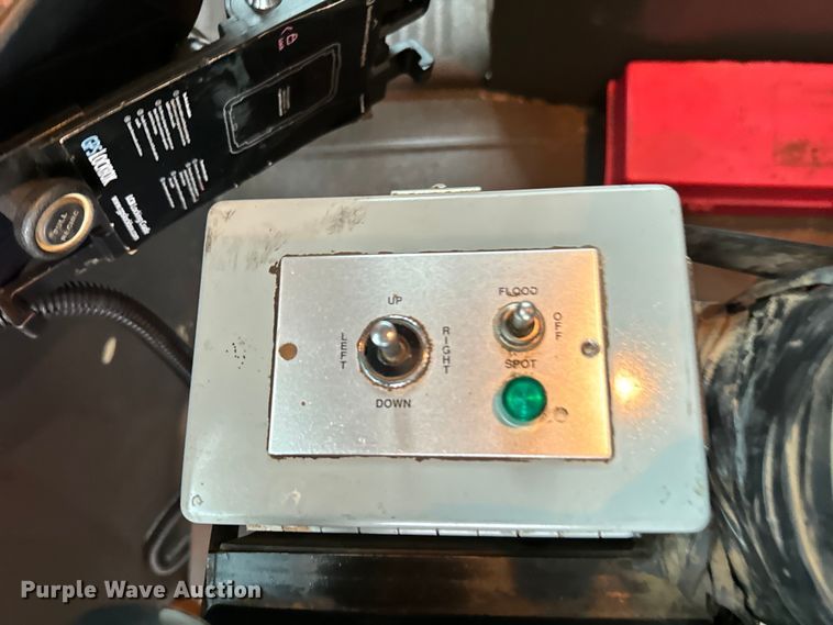 image for item EG1322 1998 International  Paystar 5000 pressure digger truck