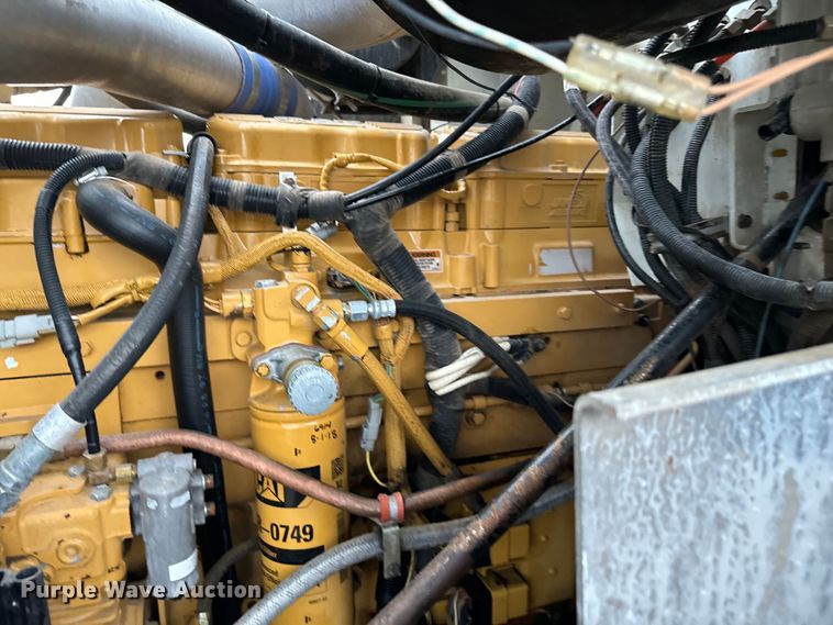 image for item EG1322 1998 International  Paystar 5000 pressure digger truck