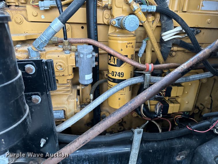 image for item EG1322 1998 International  Paystar 5000 pressure digger truck