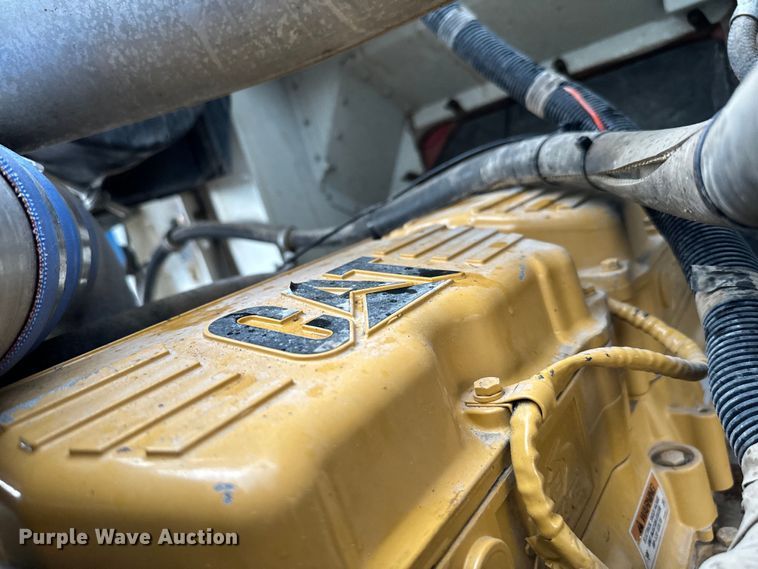 image for item EG1322 1998 International  Paystar 5000 pressure digger truck