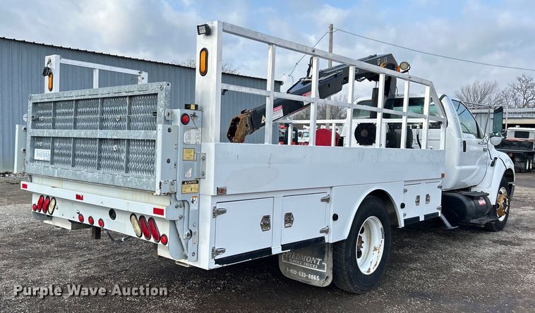 image for item EG1330 2007 Ford F650 Super Duty utility / service truck
