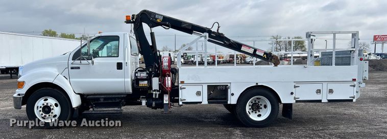 image for item EG1330 2007 Ford F650 Super Duty utility / service truck