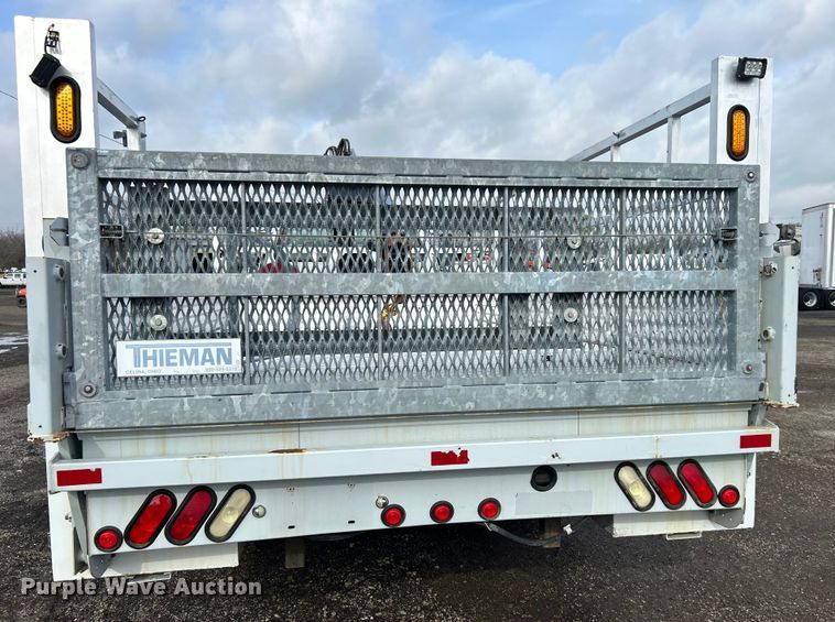 image for item EG1330 2007 Ford F650 Super Duty utility / service truck