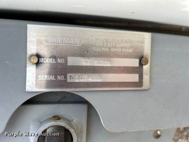 image for item EG1330 2007 Ford F650 Super Duty utility / service truck