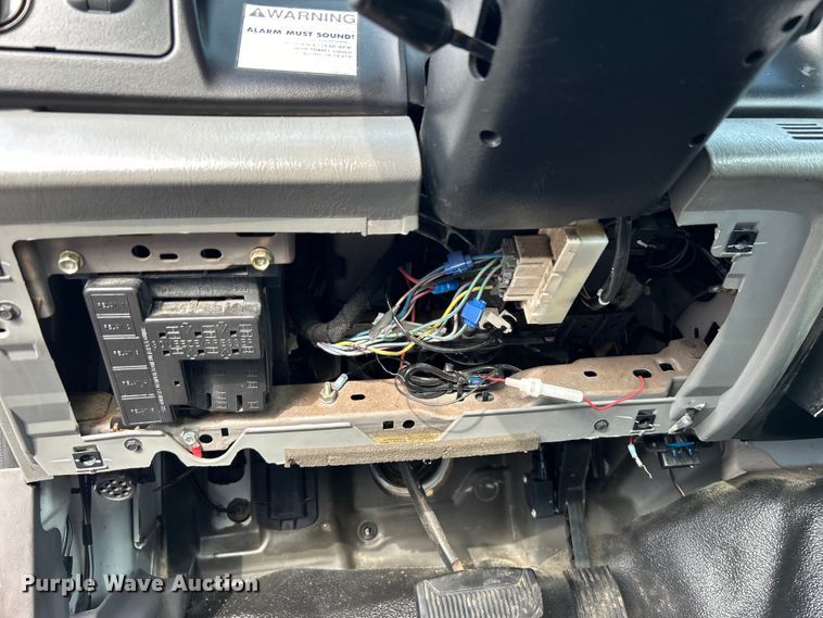 image for item EG1330 2007 Ford F650 Super Duty utility / service truck