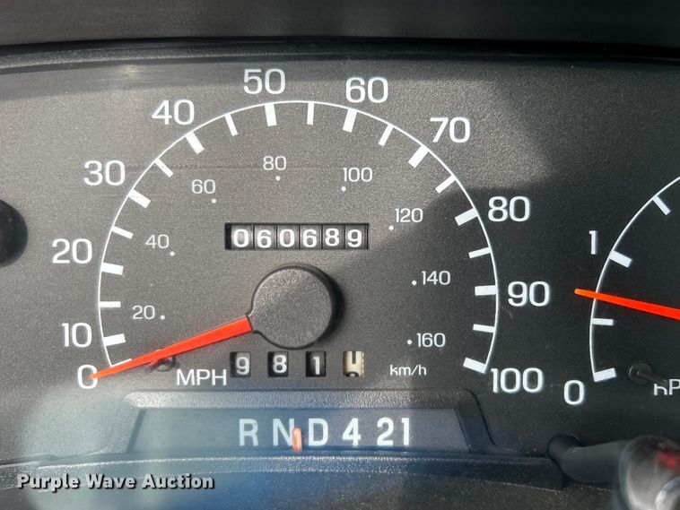 image for item EG1330 2007 Ford F650 Super Duty utility / service truck