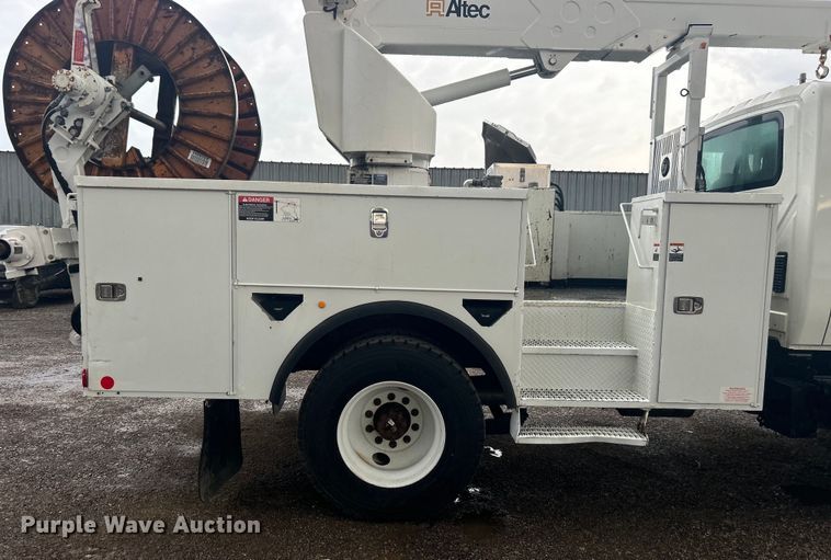 image for item EG1339 2012 International  4300M7 SBA  bucket truck