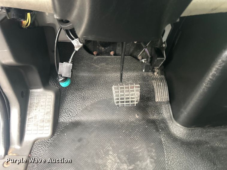 image for item EG1339 2012 International  4300M7 SBA  bucket truck