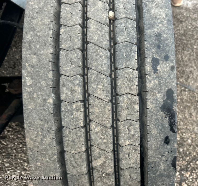 image for item EG1339 2012 International  4300M7 SBA  bucket truck