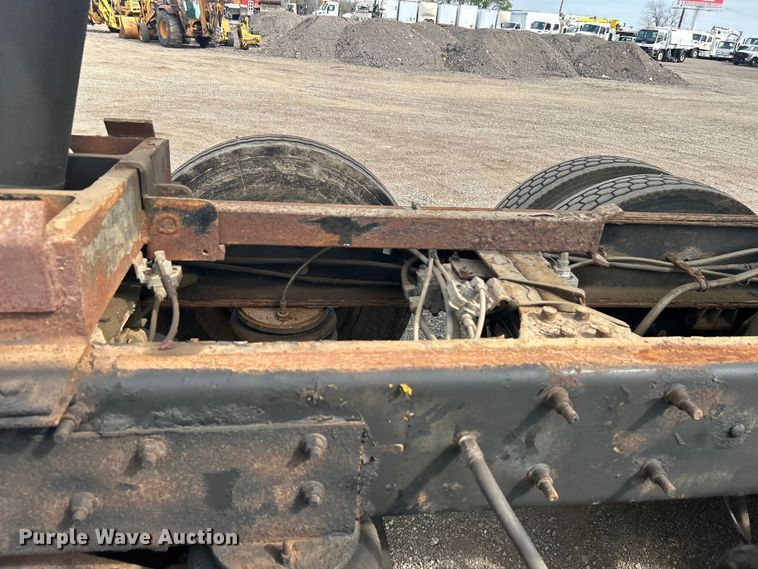 image for item EG1358 2005 Mack CV713 dump truck