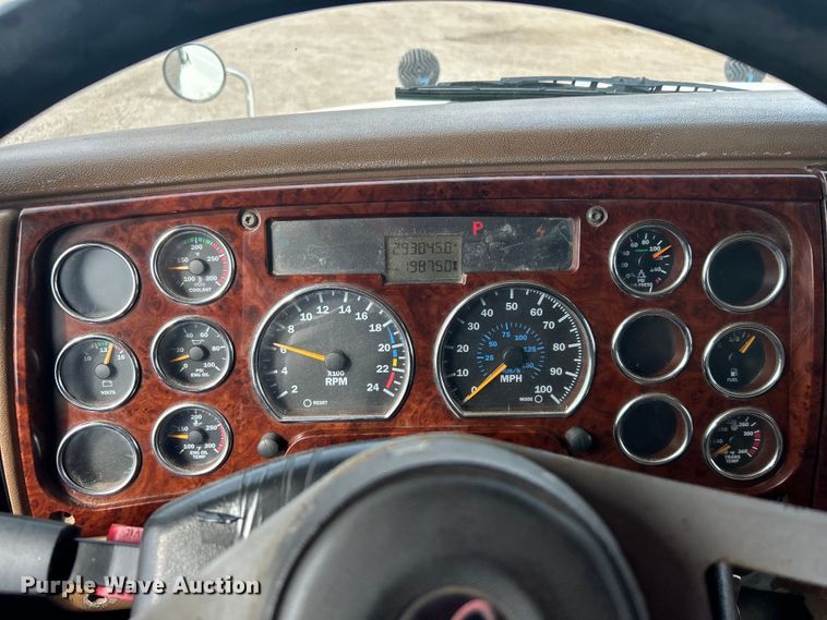 image for item EG1358 2005 Mack CV713 dump truck