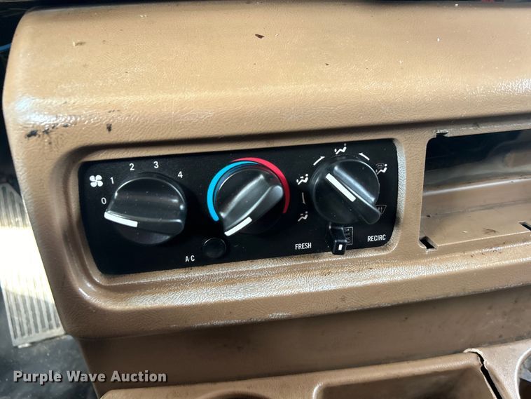 image for item EG1358 2005 Mack CV713 dump truck